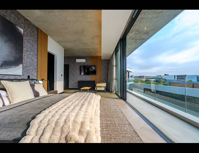 4 BEDROOM FREEHOLD FOR SALE IN ZULULAMI LUXURY COASTAL ESTATE
